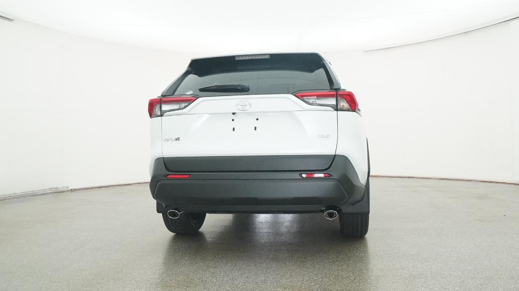 2025 Toyota RAV4 XLE Premium photo 18