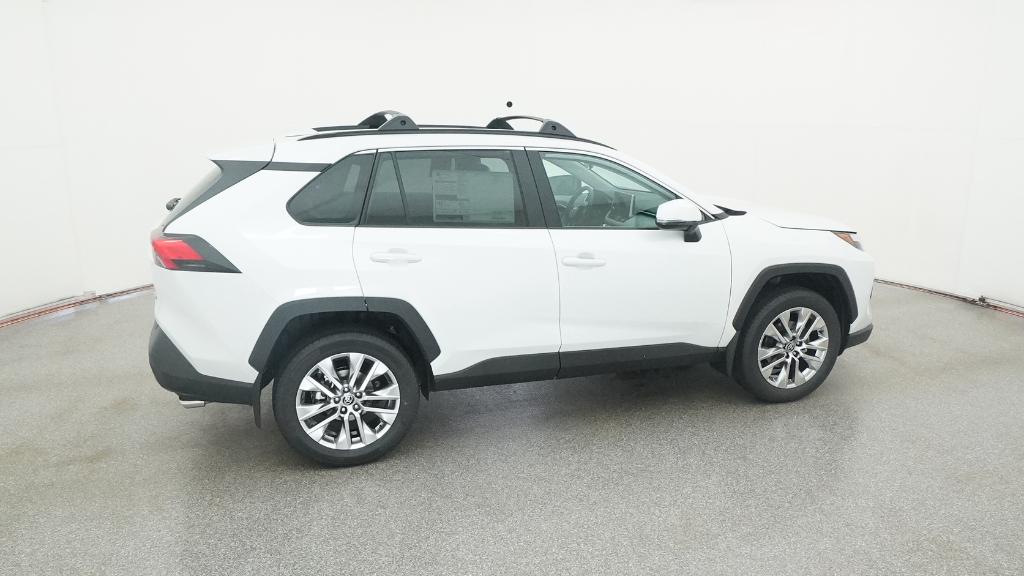 2025 Toyota RAV4 XLE Premium photo 23