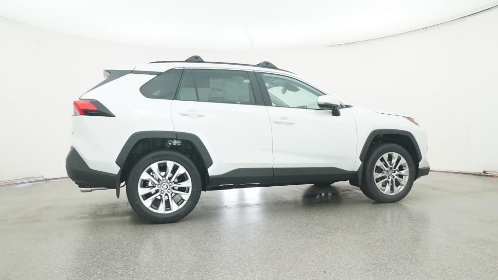 2025 Toyota RAV4 XLE Premium photo 24