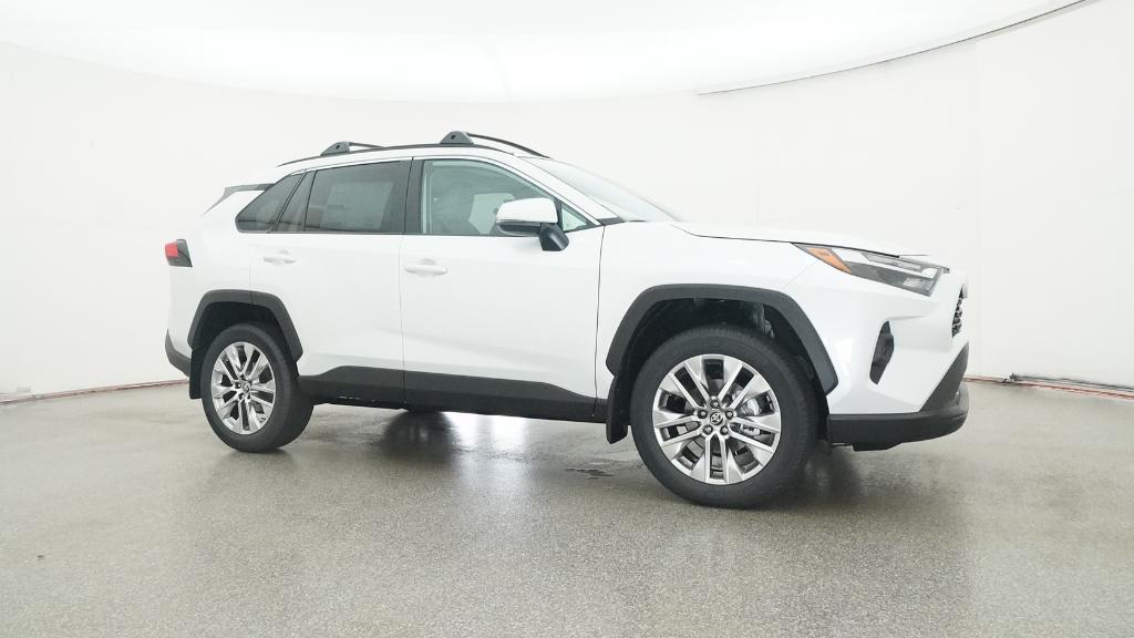 2025 Toyota RAV4 XLE Premium photo 28