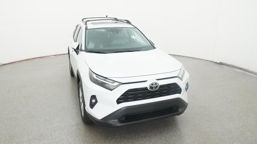 2025 Toyota RAV4 XLE Premium photo 31