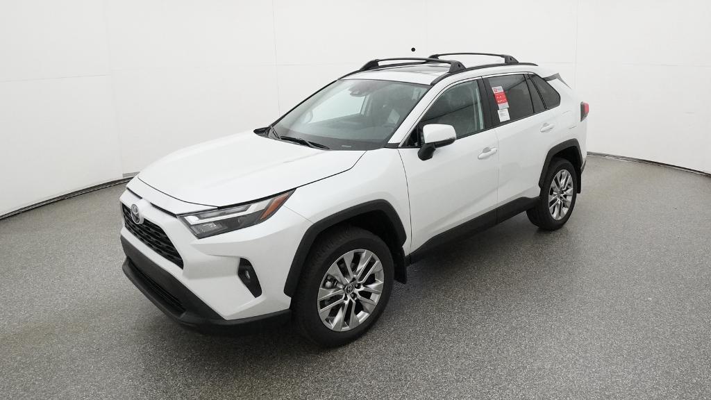 2025 Toyota RAV4 XLE Premium's photo