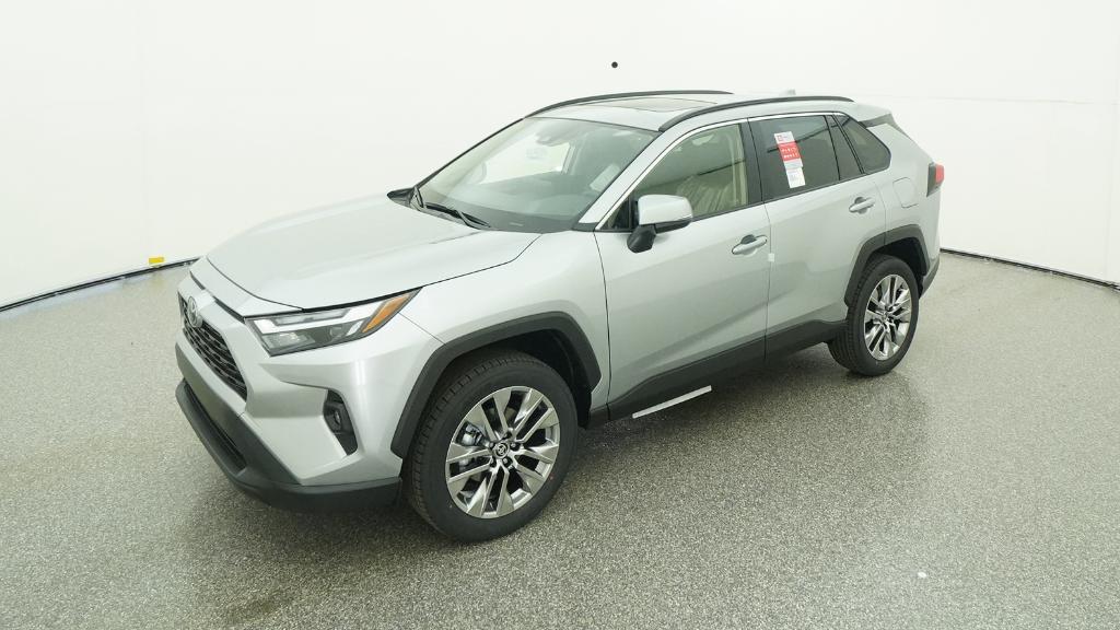 2025 Toyota RAV4 XLE Premium's photo