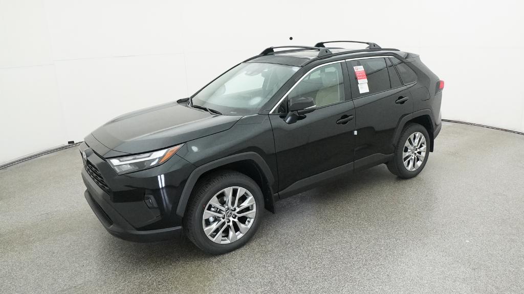 2025 Toyota RAV4 XLE Premium's photo