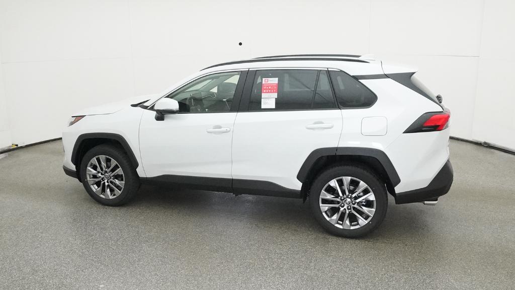 2025 Toyota RAV4 XLE Premium photo 10