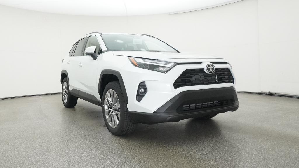 2025 Toyota RAV4 XLE Premium photo 30