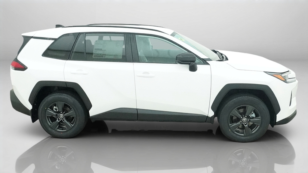 New 2026 Ice Cap Toyota  LE image 7