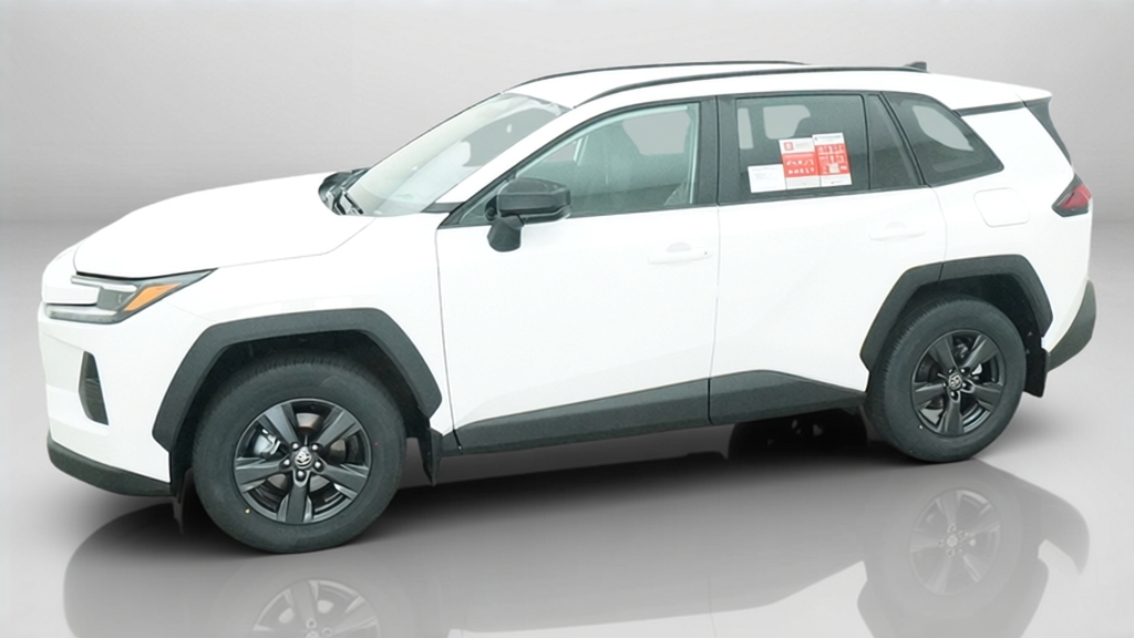 New 2026 Ice Cap Toyota  LE image 3
