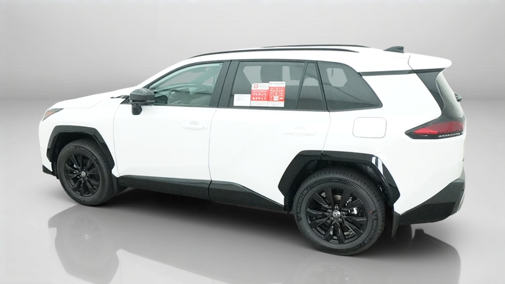 New 2026 Ice Cap Toyota  SE image 16