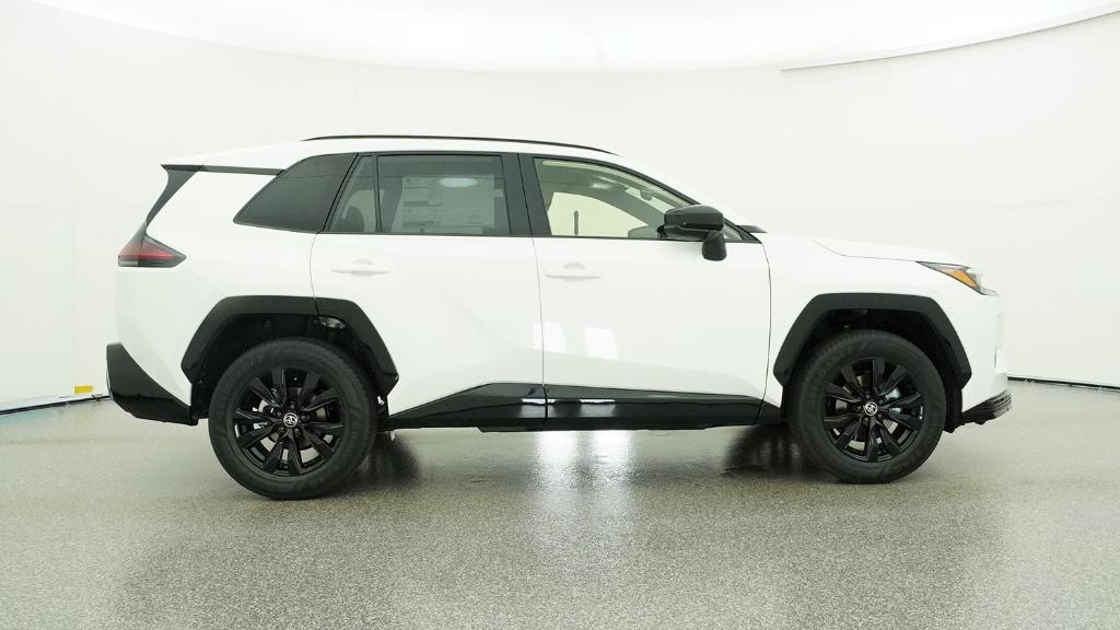 New 2026 Ice Cap Toyota  SE image 95