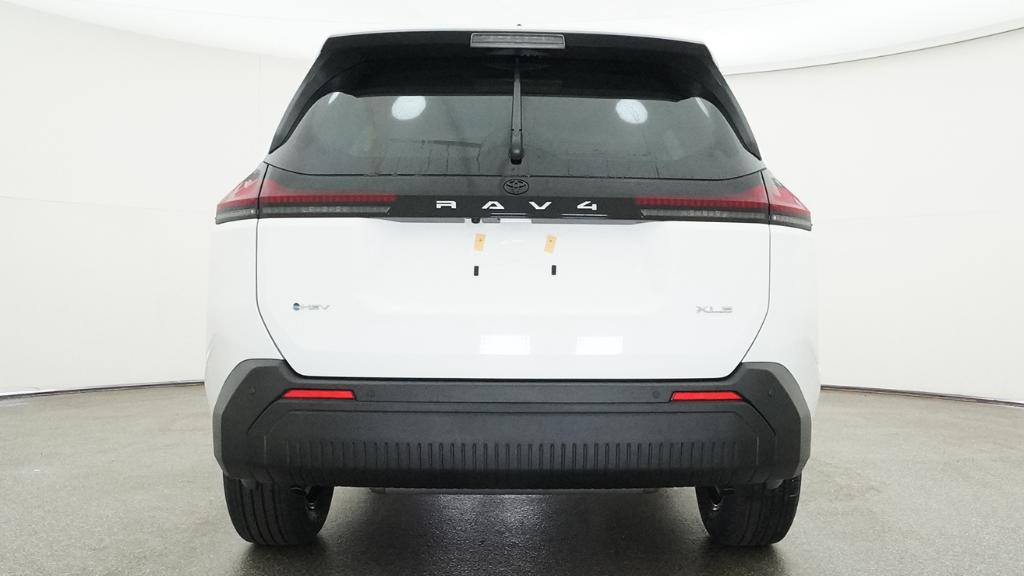 New 2026 Ice Cap Toyota  XLE Premium image 18