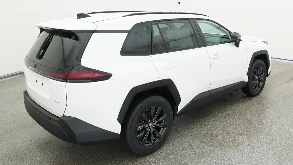 New 2026 Ice Cap Toyota  XLE Premium image 22