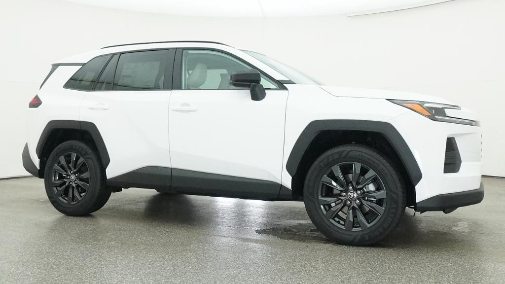 New 2026 Ice Cap Toyota  XLE Premium image 4