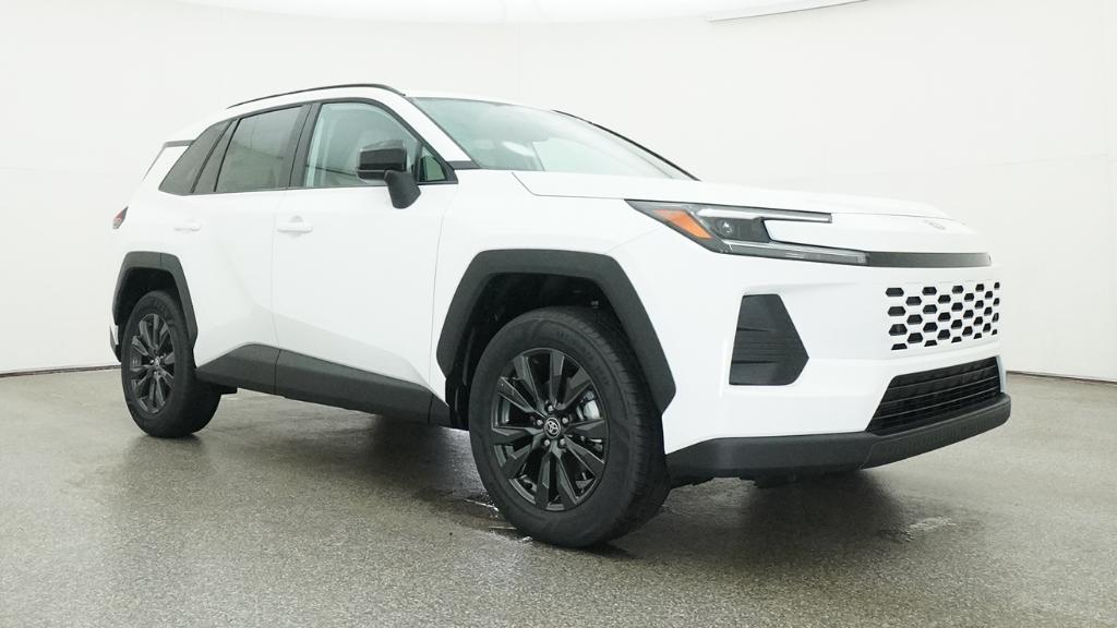 New 2026 Ice Cap Toyota  XLE Premium image 11