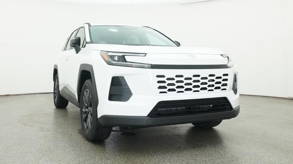 New 2026 Ice Cap Toyota  XLE Premium image 20