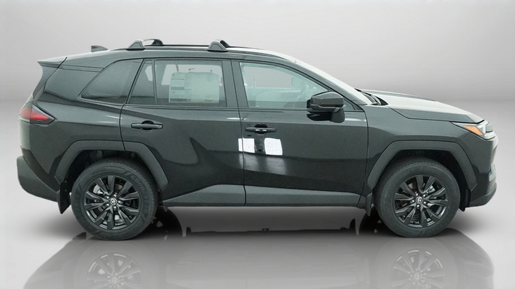 New 2026 Midnight Black Metallic Toyota  XLE Premium image 7