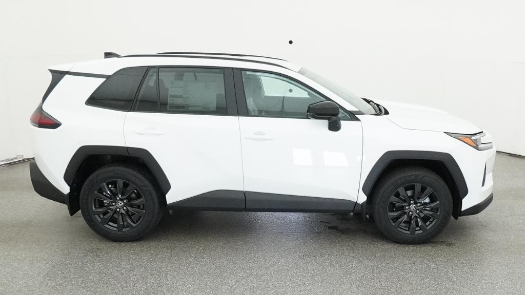 New 2026 Ice Cap Toyota  XLE Premium image 7