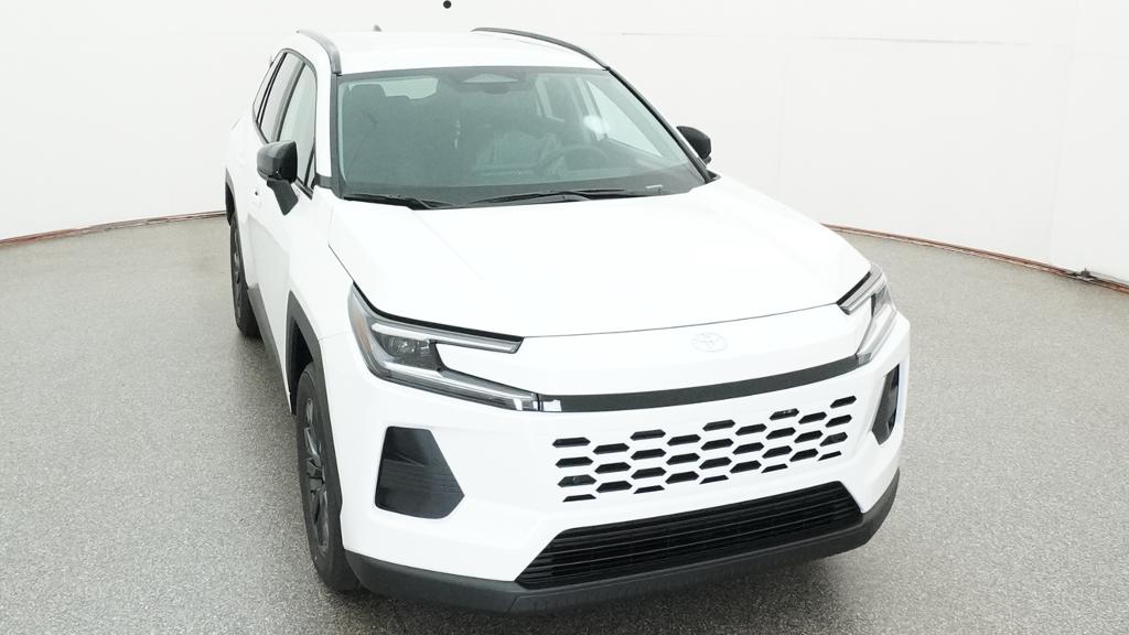 New 2026 Ice Cap Toyota XLE Premium image 8