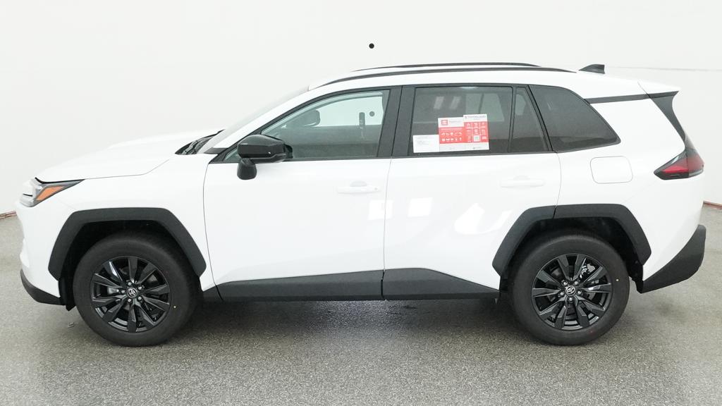 New 2026 Ice Cap Toyota XLE Premium image 3