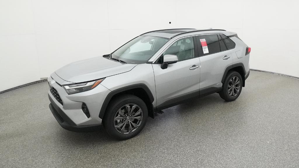2025 Toyota RAV4 Hybrid XLE Premium