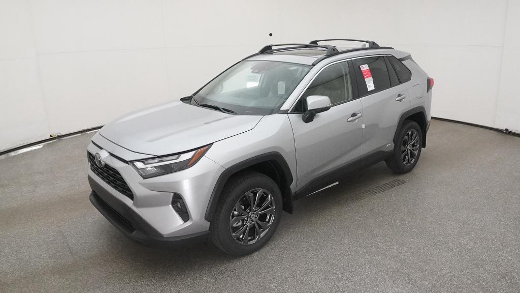 2025 Toyota RAV4 Hybrid XLE Premium