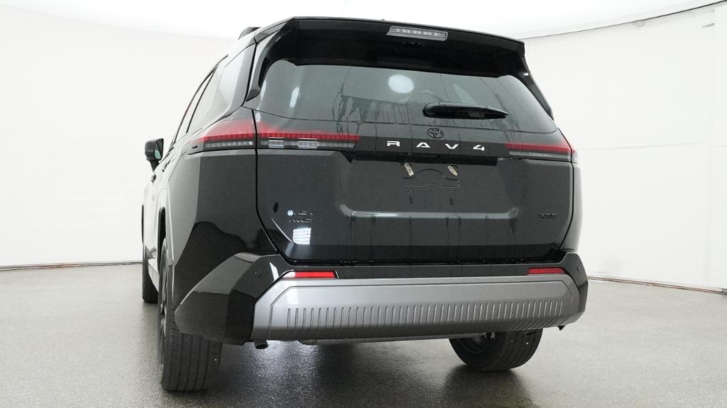 2026 Toyota RAV4 XSE - Photo 40