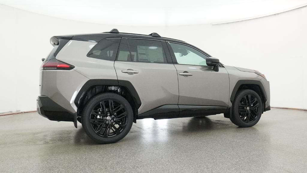 2026 Toyota RAV4 XSE - Photo 21