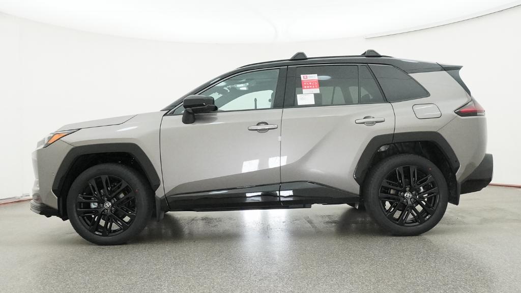 2026 Toyota RAV4 XSE - Photo 14