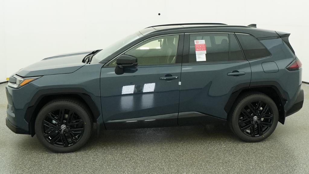 New 2026 Storm Cloud with Midnight Black Metallic roof <sup>1</sup> Toyota  XSE image 14