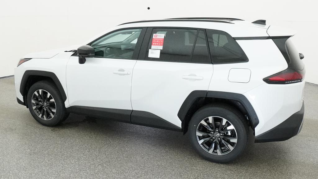 New 2026 Wind Chill Pearl <sup>1</sup> Toyota  Limited image 3
