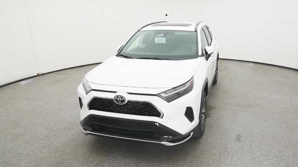 2025 Toyota RAV4 Plug-in Hybrid SE