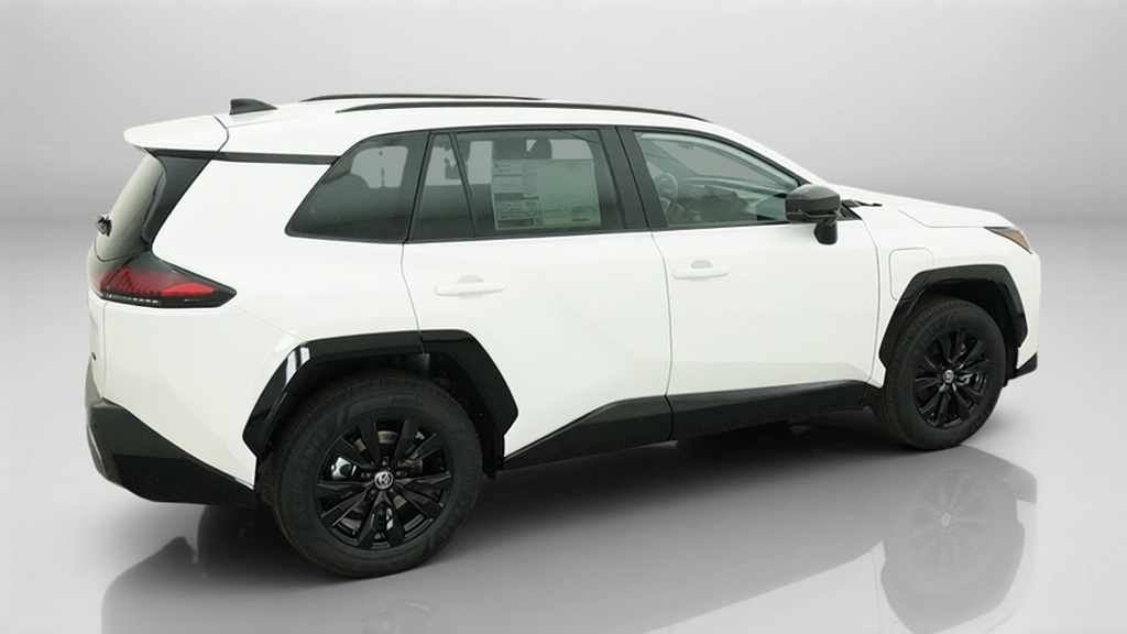 New 2026 Ice Cap Toyota  SE image 83