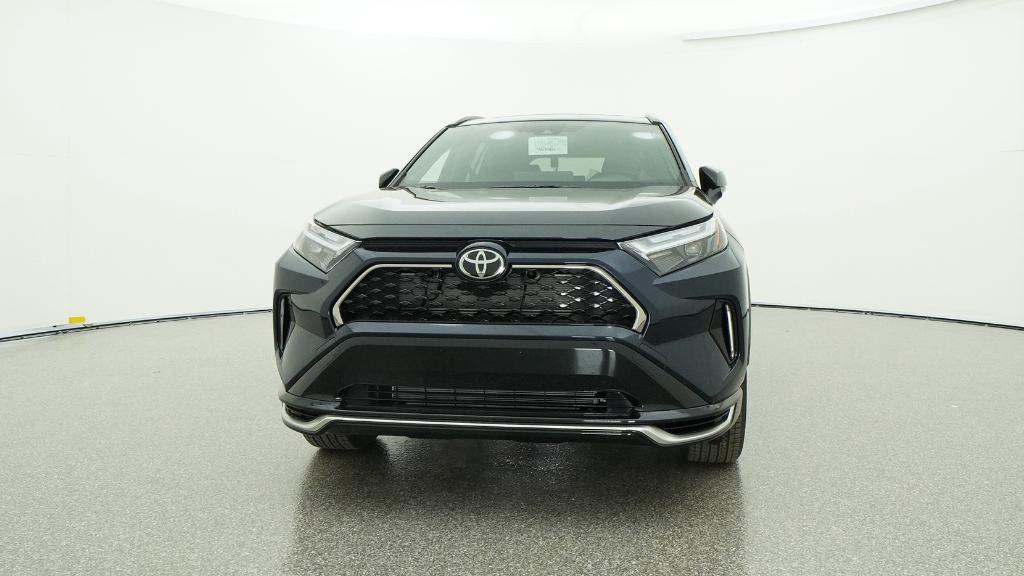 2025 Toyota RAV4 Hybrid XSE photo 3