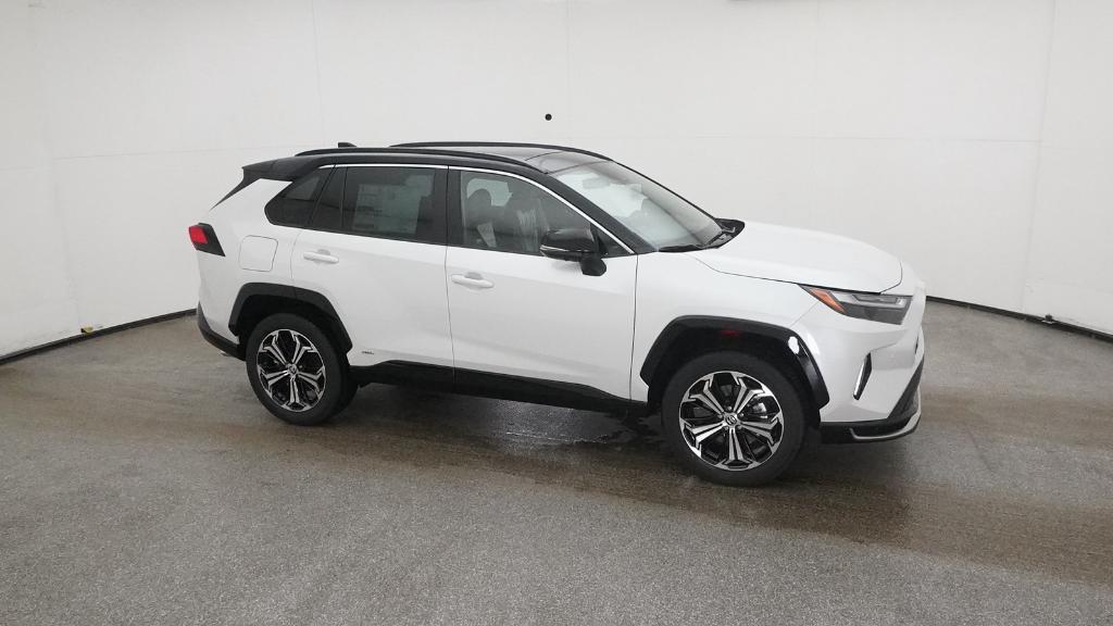 2025 Toyota RAV4 Prime XSE Premium photo 24