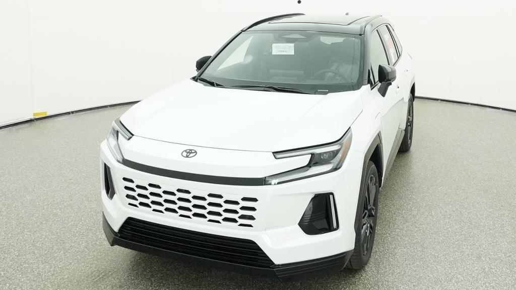 New 2026 Wind Chill Pearl with Midnight Black Metallic roof <sup>1</sup> Toyota  XSE image 20