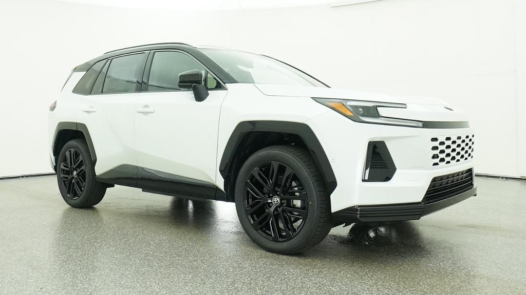 New 2026 Wind Chill Pearl with Midnight Black Metallic roof <sup>1</sup> Toyota  XSE image 9