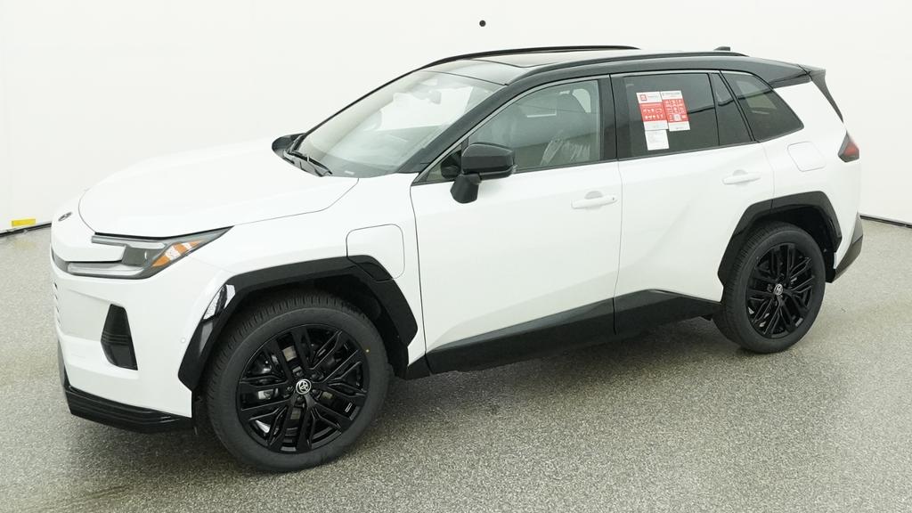 New 2026 Wind Chill Pearl with Midnight Black Metallic roof <sup>1</sup> Toyota  XSE image 5