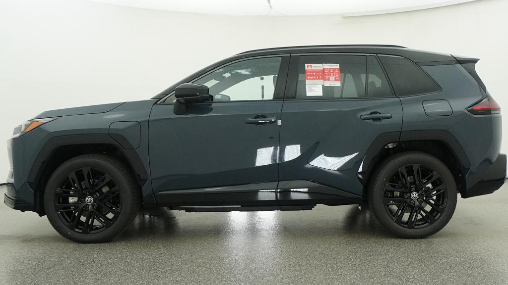 New 2026 Storm Cloud with Midnight Black Metallic roof <sup>1</sup> Toyota  XSE image 2