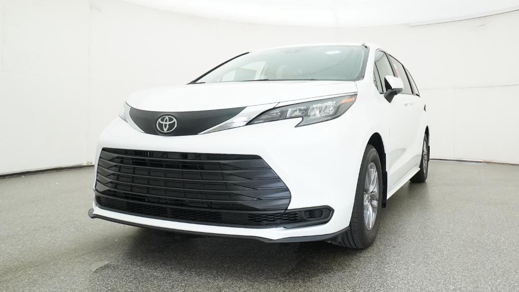 New 2026 Toyota Sienna Van