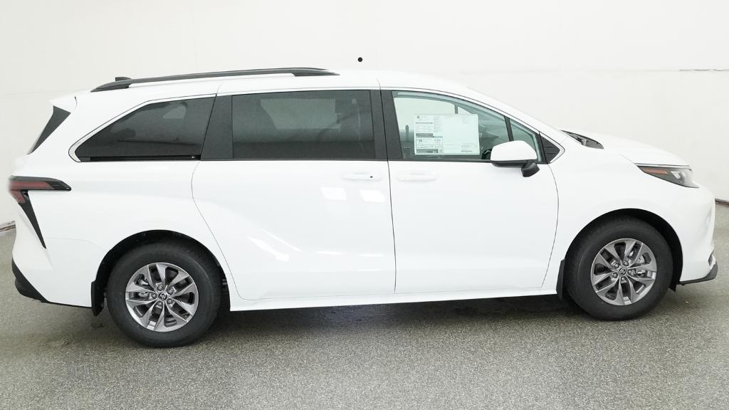 New 2026 Toyota Sienna Van