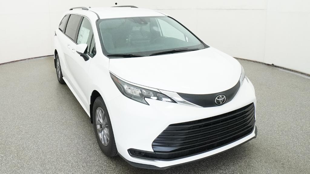 New 2026 Toyota Sienna Van