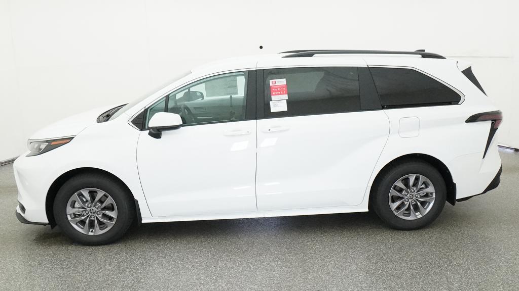 New 2026 Toyota Sienna Van