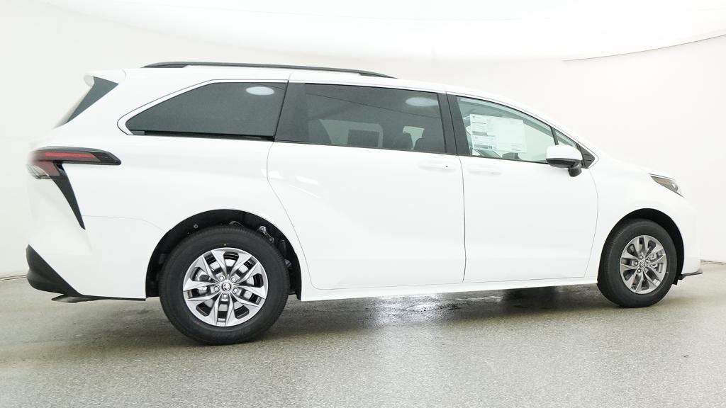 New 2026 Ice Cap Toyota  LE image 15
