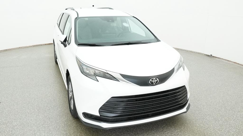 New 2026 Ice Cap Toyota  LE image 8