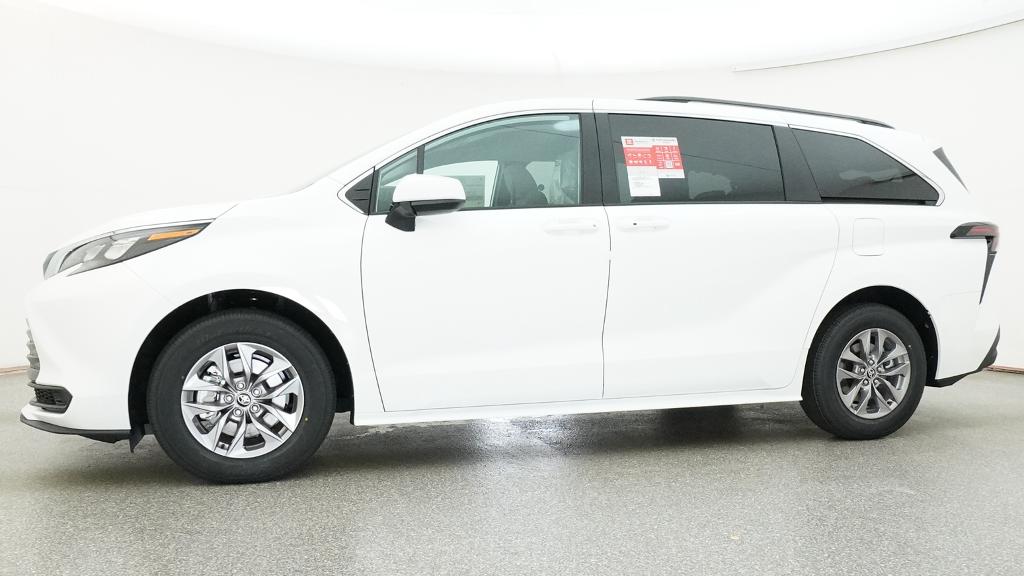 New 2026 Ice Cap Toyota  LE image 4