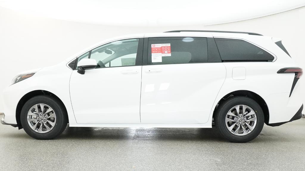 New 2026 Ice Cap Toyota  LE image 2
