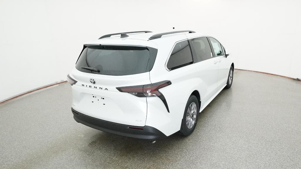 New 2026 Wind Chill Pearl Toyota XLE image 17