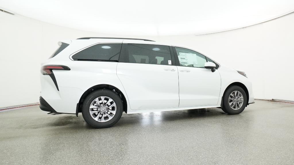 New 2026 Toyota Sienna Van