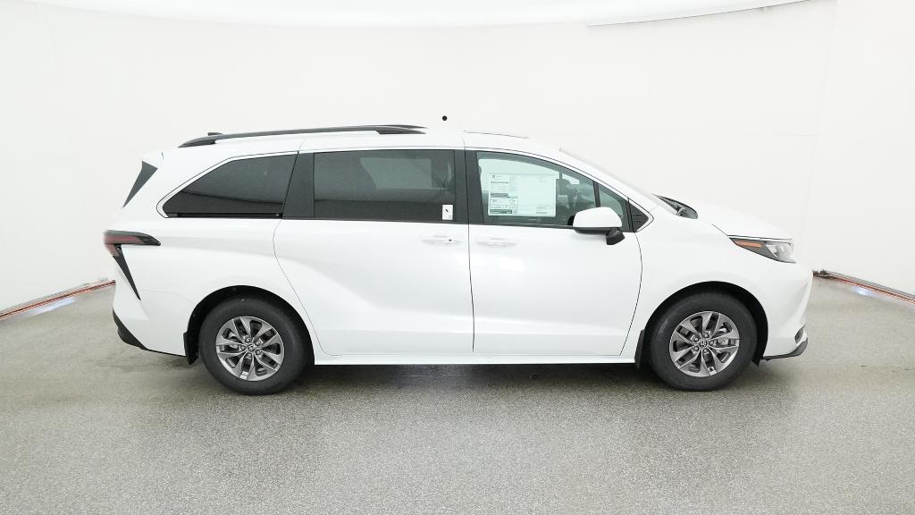 New 2026 Toyota Sienna Van