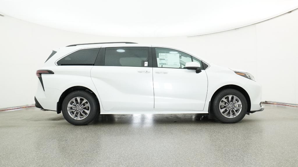 New 2026 Toyota Sienna Van